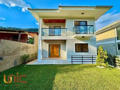 Casa com 4 Quartos à venda, 230m² no Carlos Guinle, Teresópolis
