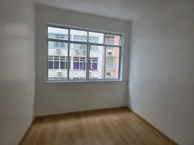 Apartamento com 2 Quartos à venda, 66m² no Copacabana, Rio de Janeiro