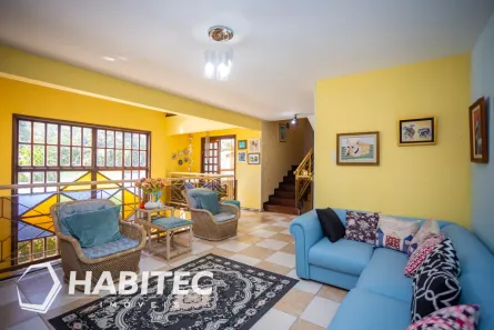Casa de Condomínio com 5 Quartos à venda, 330m² no Cristo Rei, Curitiba