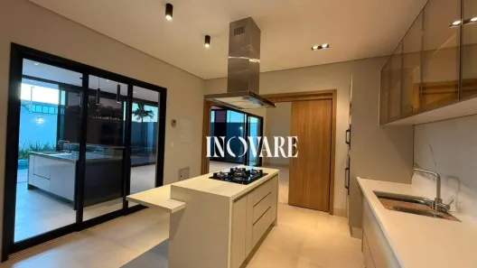 Casa de Condomínio com 4 Quartos para venda ou aluguel, 400m² no Nova Uberlândia, Uberlândia