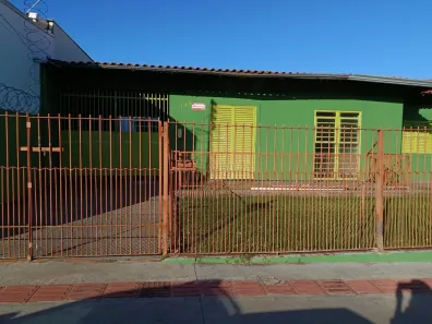 Imóvel Comercial com 6 Quartos para alugar, 190m² no Vitória, Londrina