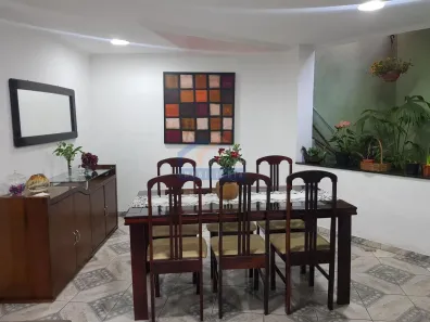 Casa com 4 Quartos à venda, 210m² no Eymard, Belo Horizonte