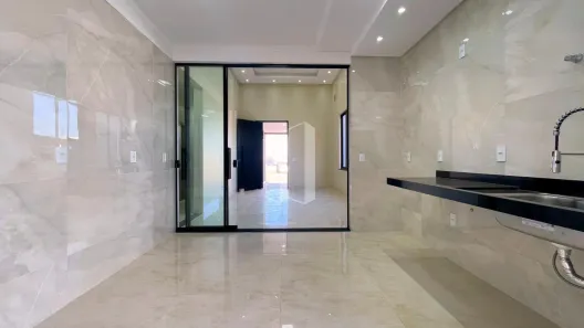 Casa de Condomínio com 4 Quartos à venda, 153m² no Jardins Bolonha, Senador Canedo