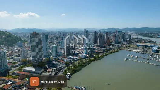 Apartamento com 4 Quartos à venda, 190m² no Fazenda, Itajaí