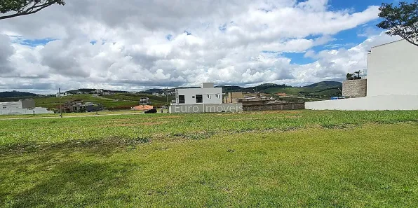 Lote/Terreno à venda, 454m² no São Pedro, Juiz de Fora
