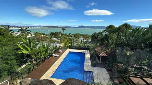 Cobertura com 3 Quartos para alugar, 201m² no Canasvieiras, Florianópolis