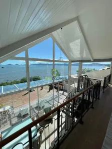 Casa com 2 Quartos para alugar, 107m² no Barreiros, São José