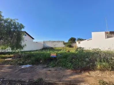Lote/Terreno à venda, 300m² no Parque Manoel de Vasconcelos, Sumaré