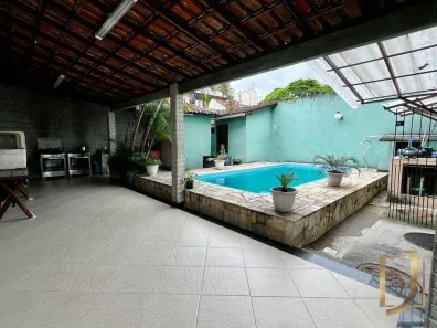 Casa com 8 Quartos à venda, 225m² no Centro, Niterói