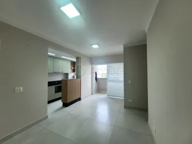 Apartamento com 3 Quartos para alugar, 60m² no Vila Massuchetto, Americana
