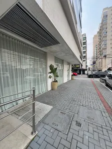 Ponto Comercial com 1 Quarto à venda, 120m² no Meia Praia, Itapema