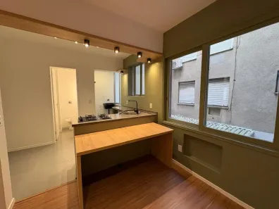 Apartamento com 2 Quartos à venda, 57m² no Centro Histórico, Porto Alegre
