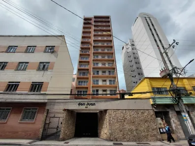 Apartamento com 3 Quartos para alugar, 160m² no São Mateus, Juiz de Fora
