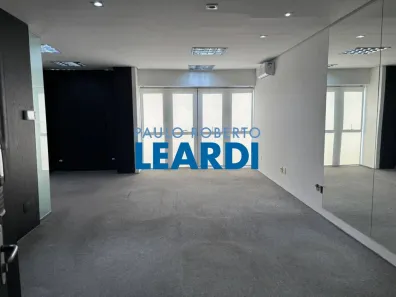 Sala Comercial para venda ou aluguel, 150m² no Bela Vista, São Paulo