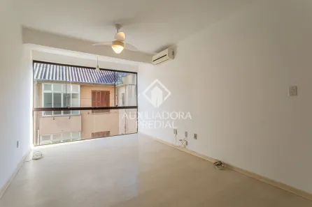 Apartamento com 3 Quartos à venda, 83m² no Azenha, Porto Alegre