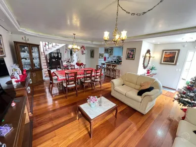 Casa com 5 Quartos à venda, 600m² no Trindade, Florianópolis