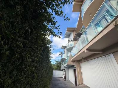 Casa com 3 Quartos à venda, 140m² no Praia dos Amores, Balneário Camboriú