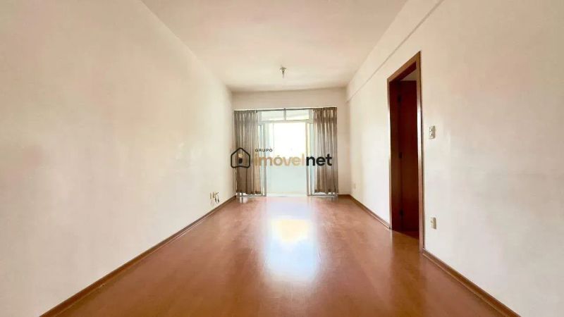 Apartamento com 3 quartos — Estoril, Belo Horizonte