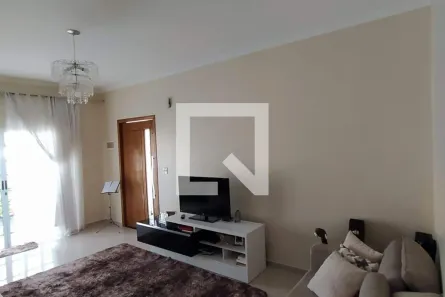 Casa com 3 Quartos à venda, 204m² no Vila Nhocune, São Paulo