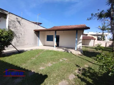Casa com 3 Quartos para alugar, 100m² no Centro, Itanhaém