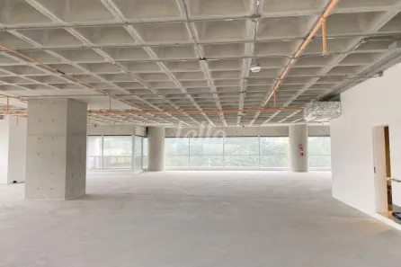 Sala Comercial para alugar, 608m² no Vila Cruzeiro, São Paulo