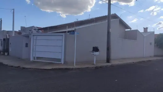 Casa com 2 Quartos à venda, 64m² no JARDIM DOS LARANJAIS, Adolfo