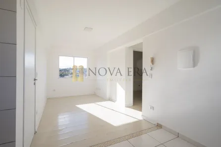 Apartamento com 2 Quartos para alugar, 46m² no Santa Cândida, Curitiba