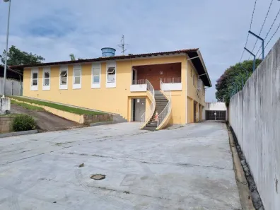 Imóvel Comercial com 4 Quartos para alugar, 580m² no Granja Viana, Cotia