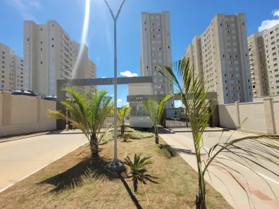 Apartamento com 2 Quartos para alugar, 39m² no Shopping Park, Uberlândia