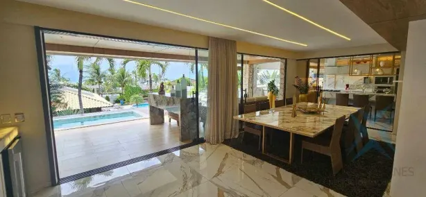 Casa com 3 Quartos à venda, 650m² no De Lourdes, Fortaleza