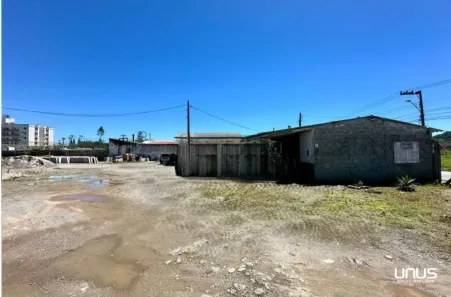 Lote/Terreno à venda, 5635m² no Forquilhas, São José