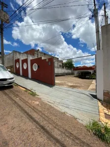 Casa com 4 Quartos à venda, 150m² no Lídice, Uberlândia