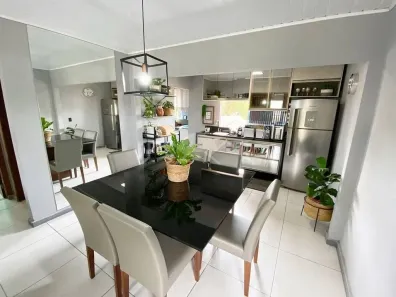 Casa com 4 Quartos à venda, 265m² no Petrópolis, Joinville
