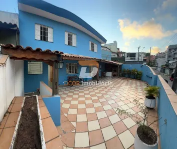 Casa com 3 Quartos à venda, 347m² no Centro, Diadema