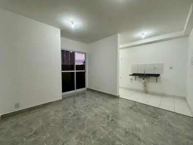 Apartamento com 2 Quartos para alugar, 73m² no Maringá, Serra