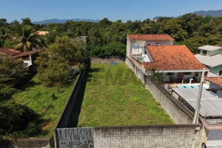 Lote/Terreno à venda, 288m² no Jardim Nomar, Caraguatatuba