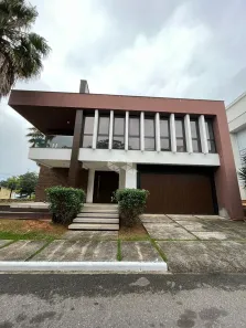 Casa de Condomínio com 3 Quartos à venda, 436m² no Cacupé, Florianópolis