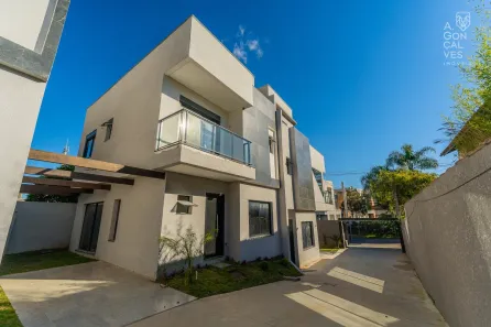 Sobrado com 3 Quartos à venda, 144m² no Seminário, Curitiba