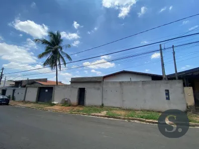 Casa com 3 Quartos à venda, 155m² no Cidade Jardim, Americana