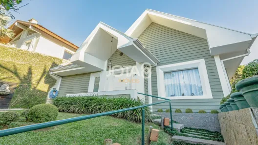 Casa com 4 Quartos à venda, 300m² no Pilarzinho, Curitiba