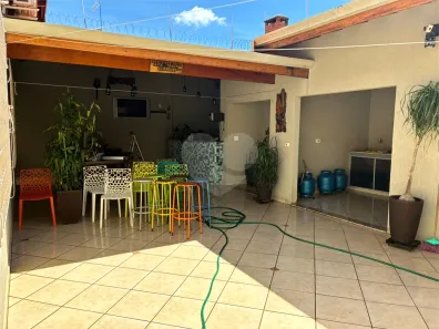 Casa com 4 Quartos à venda, 620m² no Cidade Alta, Piracicaba