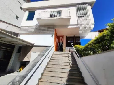 Imóvel Comercial com 8 Quartos à venda, 477m² no Vila Paris, Belo Horizonte