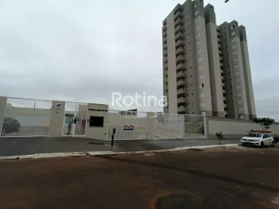 Apartamento com 2 Quartos para alugar, 55m² no Laranjeiras, Uberlândia