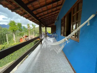 Casa de Condomínio com 3 Quartos à venda, 229m² no Vargem Grande, Teresópolis
