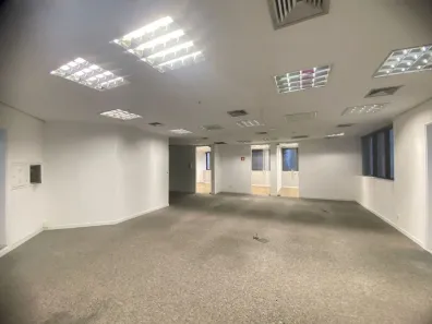 Sala Comercial para alugar, 153m² no Cidade Monções, São Paulo