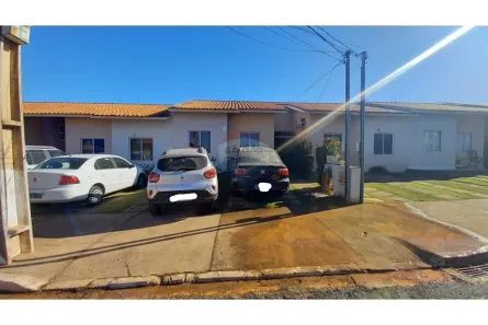 Casa de Condomínio com 2 Quartos à venda, 46m² no Petrópolis, Várzea Grande