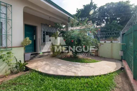 Casa com 3 Quartos para alugar, 250m² no Partenon, Porto Alegre