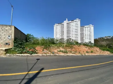 Lote/Terreno à venda, 312m² no Santos Dumont, Juiz de Fora