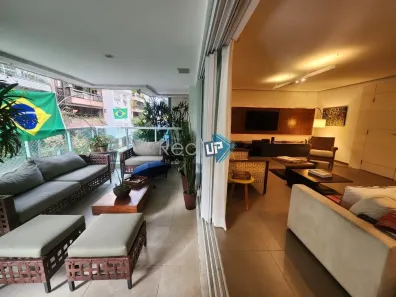 Apartamento com 4 Quartos para alugar, 227m² no Leblon, Rio de Janeiro