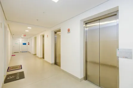 Sala Comercial à venda, 28m² no Centro, Curitiba